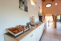 Residhotel Golf Grand Avignon - breakfast