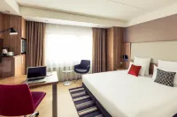 Mercure Hotel Nijmegen Centre Отели в г. 