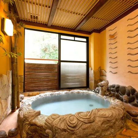 Hamazen Ryokan