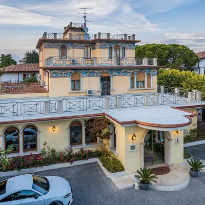 Hotel Gardenia Sirmione Hotels near Bistrot Grill Da Pier