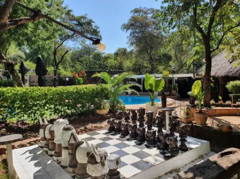 維多利亞大瀑布背包客小屋