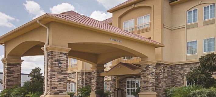 La Quinta Inn & Suites by Wyndham Houston Energy Corridor Hotels in Harris County