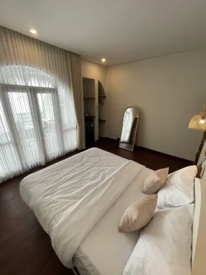SANTAI DI VILLA Hotel dekat Teras Merapi