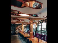 Pangea Pod Hotel - bar
