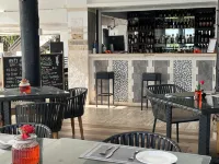 The Crow's Nest Resort Hotels in Olosara