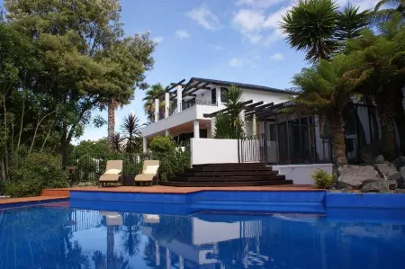 73 Milton Accommodation