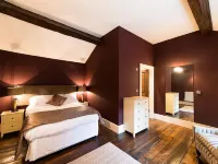 The Nags Head Hotels in 