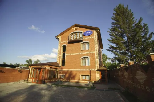 Hotel Mado