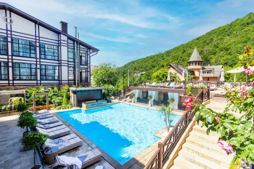 Grace Imperial Spa Hotel