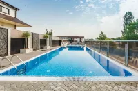 Remvi Vityazevo Hotel - Pools
