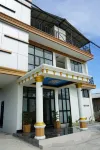 Hotel Simore Weda  호텔