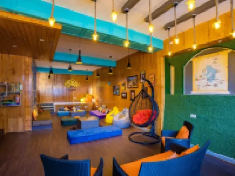 Zostel Srinagar Hotels in Srinagar
