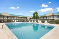 Baymont by Wyndham Emporia VA Hotels in Emporia