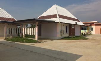 Suanrak Resort
