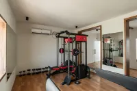 Royal Regency - Gym