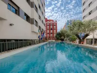 Livensa Living Studios Valencia Marina Real - piscina