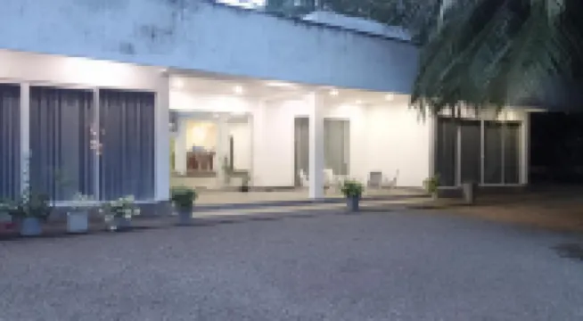 薩文德羅酒店 酒店