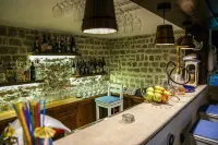 Apartments Bazar - bar