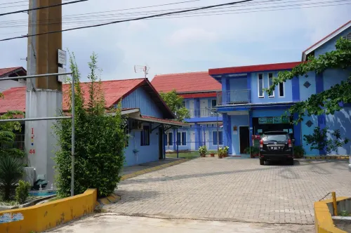 Kenari Residence - Homestays