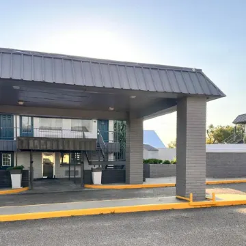 Studio 6 Borger, TX Boom Town