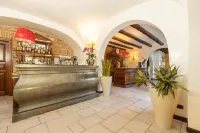 Hotel Arbatasar - bar