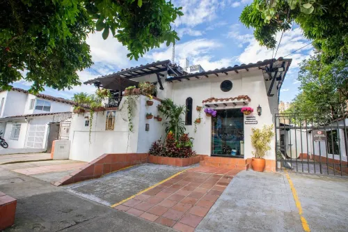 Aguacatala Hotel Boutique - parking