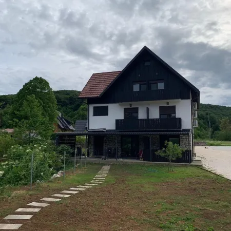 Guesthouse Family Bosnic
