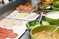 Holiday Inn Calais - Centre Car Ferry by IHG - breakfast
