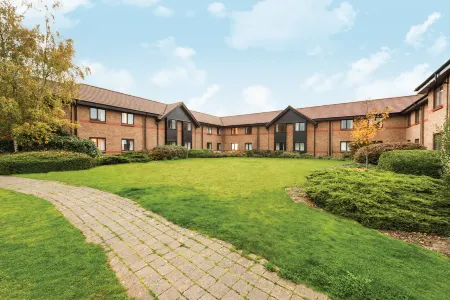 Ramada by Wyndham Cambridge