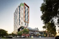 Holiday Inn West Perth Hotel in zona Bureau of Meteorology