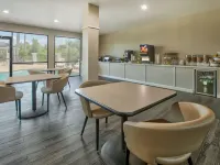 Wingate by Wyndham Biloxi/Ocean Springs Hotels in Latimer