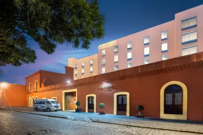 City Express by Marriott Puebla Centro Hôtels à proximité de : Museo Casa de Alfeñique