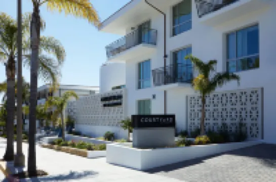 Courtyard Santa Barbara Downtown Hotels in Santa Barbara Downtown