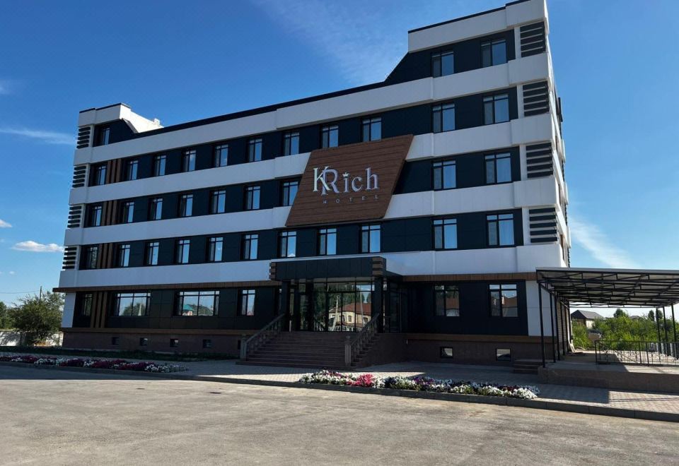KRich Hotel Aktobe - Housity