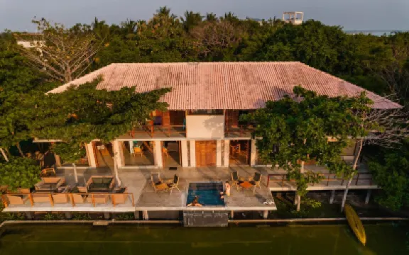 C Beyond Nilaveli Hotels in 