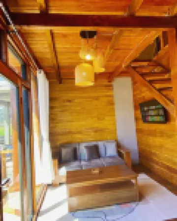 Cabin linggayoni Dieng