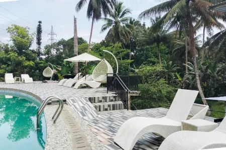 RedDoorz @ Wale Christian Minahasa Utara Отели в г. North Minahasa Regency