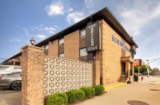 Holland Hotel Free Parking Jersey City