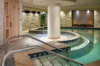 Banff Caribou Lodge and Spa - Pools