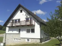 Guesthouse Bor Plitvice Lakes - parking