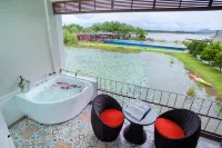 Baan Rim Ao - Hot Tub