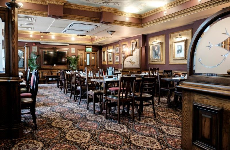 The MAD Hatter Hotel photo 3