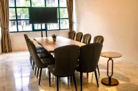 Stallions Suites Penang Các khách sạn ở Gelugor