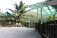 Stephna Residence