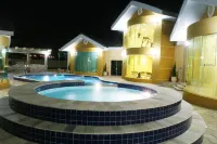 Barbur Plaza Hotel - Hot Springs