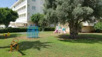 Cynthiana Beach Hotel - 3 ดาว