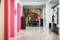 RedDoorz Plus @ Taman Madiun Hotel a Madiun