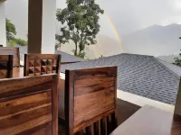 Char Machan Resort