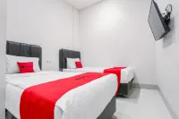 RedDoorz at Seindo Hotel Medan Hotels in Medan Sunggal