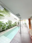 Wallts House - 4 Bed Rooms, PS 4 & Private Pool in Bandung Timur Hotel a Buahbatu